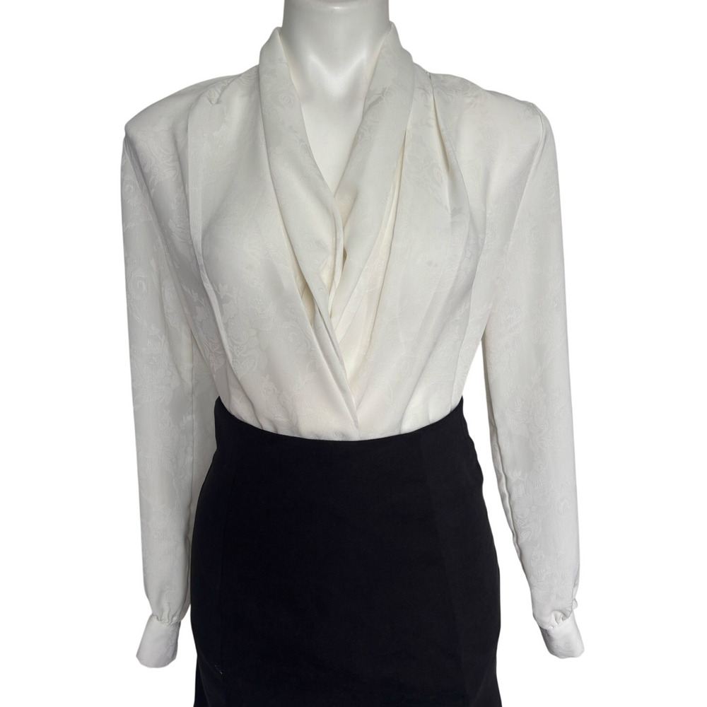 Vintage Petite Sophisticate Ivory Draped Pintuck Blouse Euro Summer Parisian